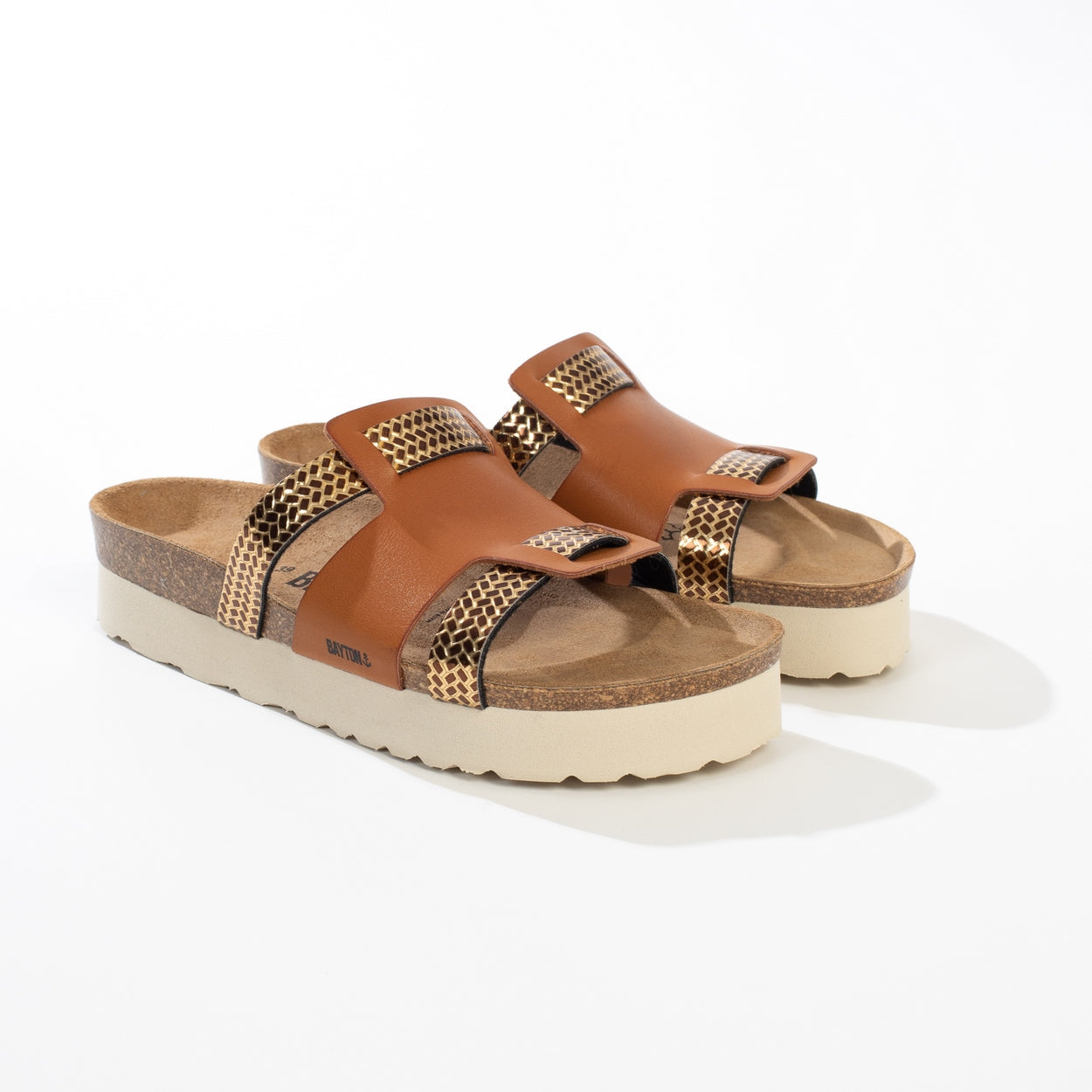 Sandalias Lecce Con Plataforma Camel Y Dorada