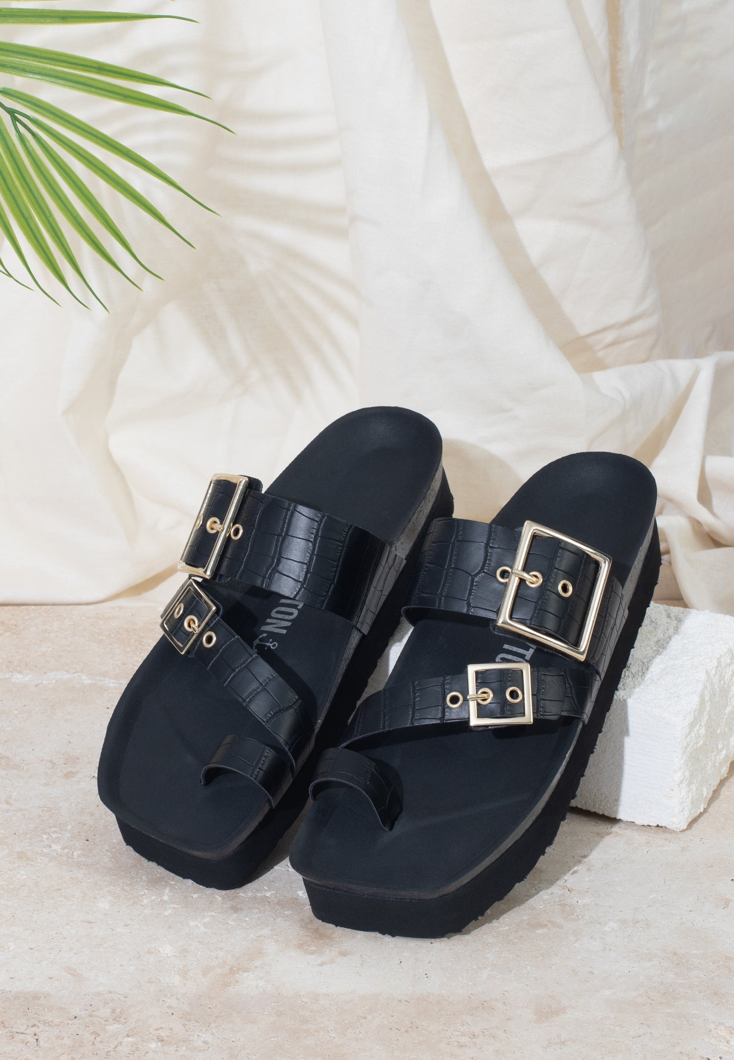 Sandalias Lucrezia Negro