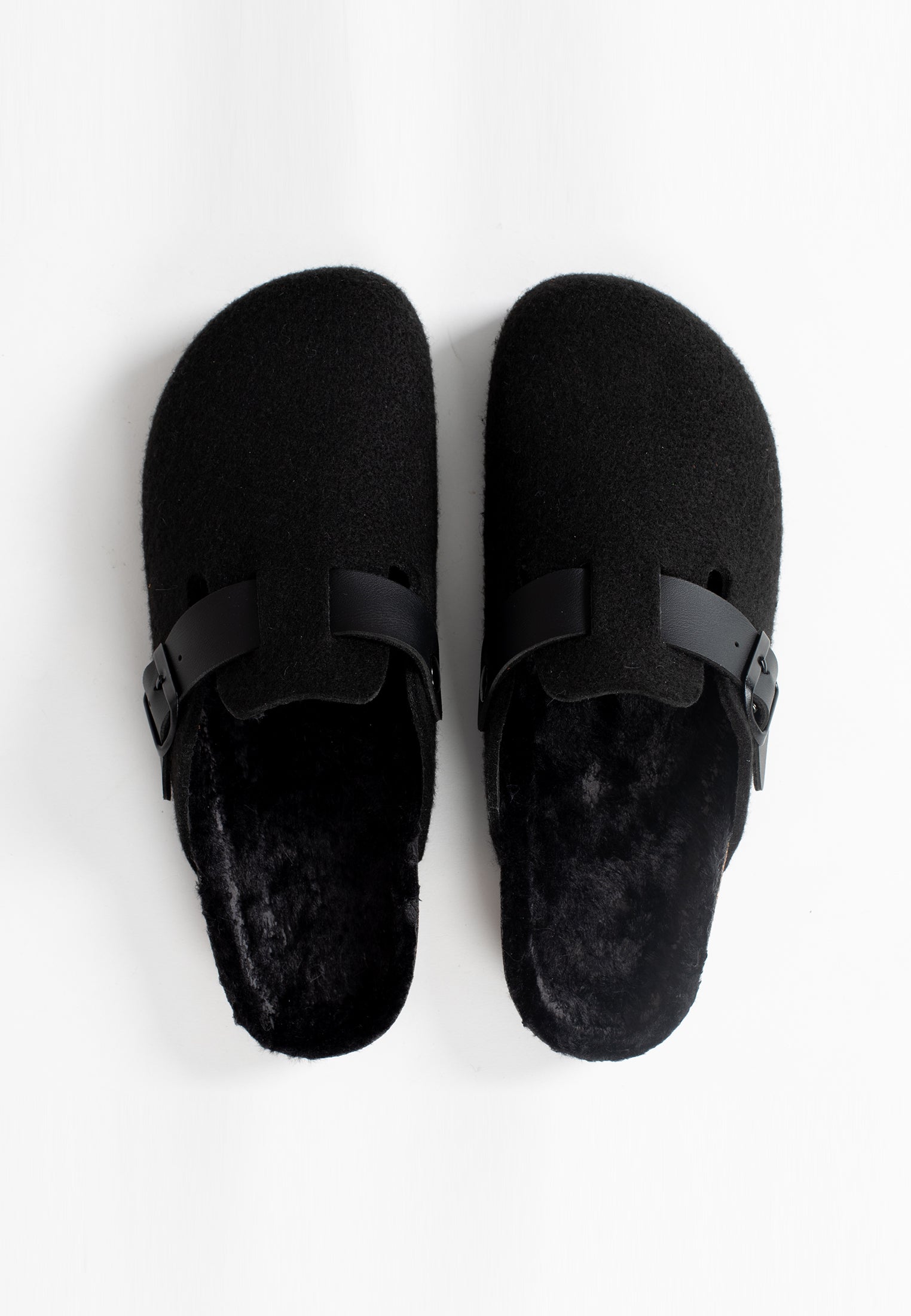 Moke Clogs Black