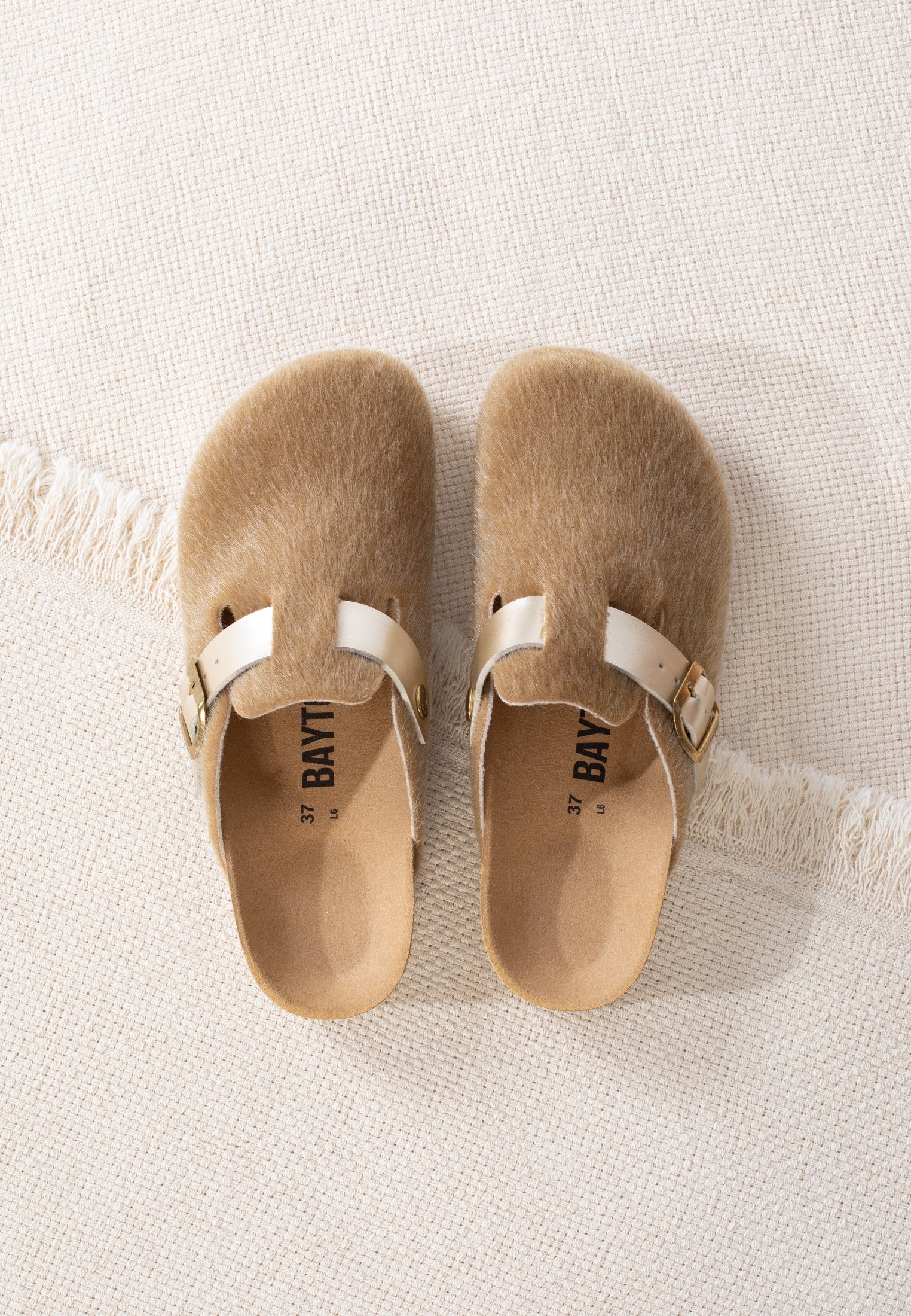 Moke Light Brown and Gold Clogs