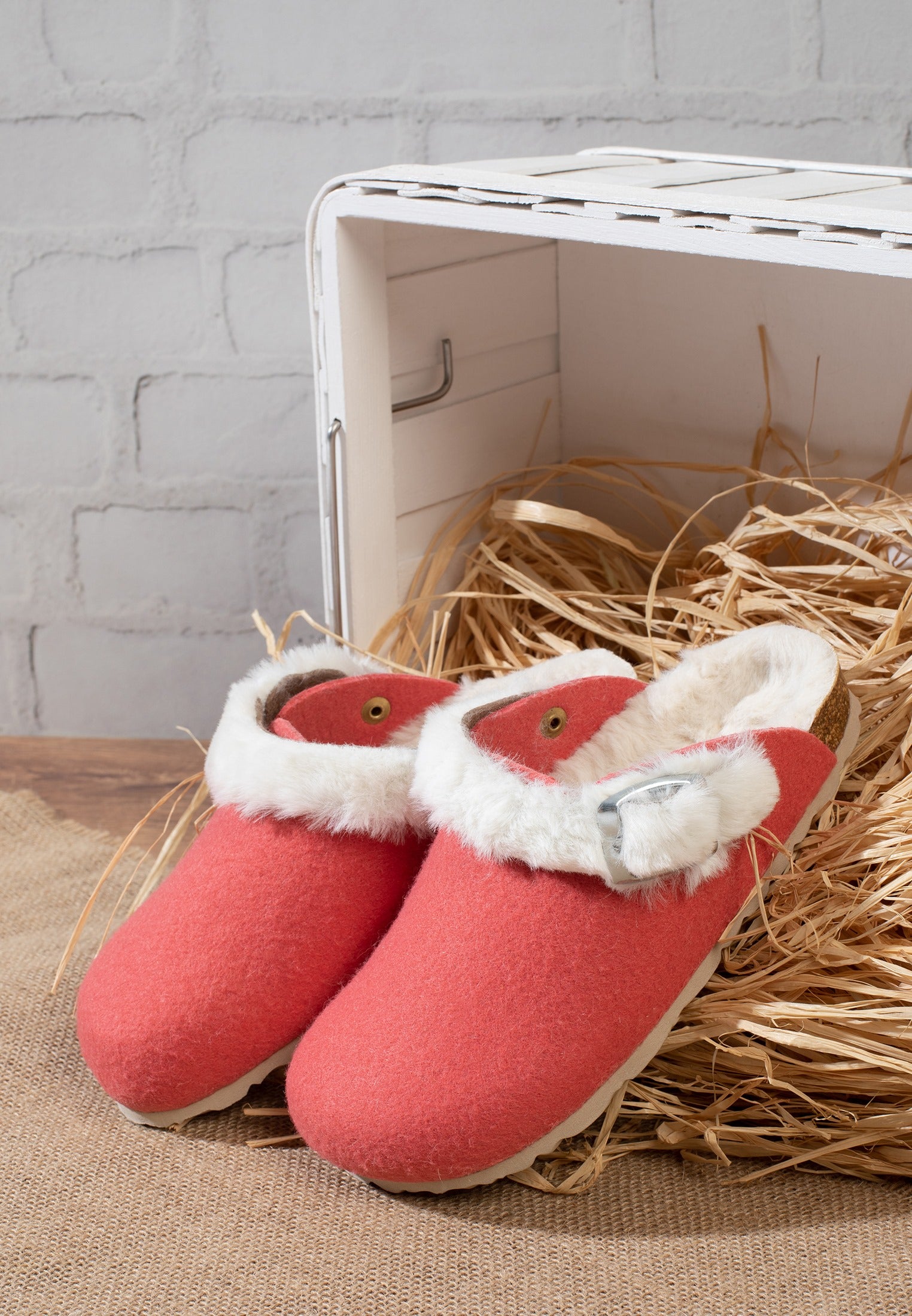 Noma Coral Clogs