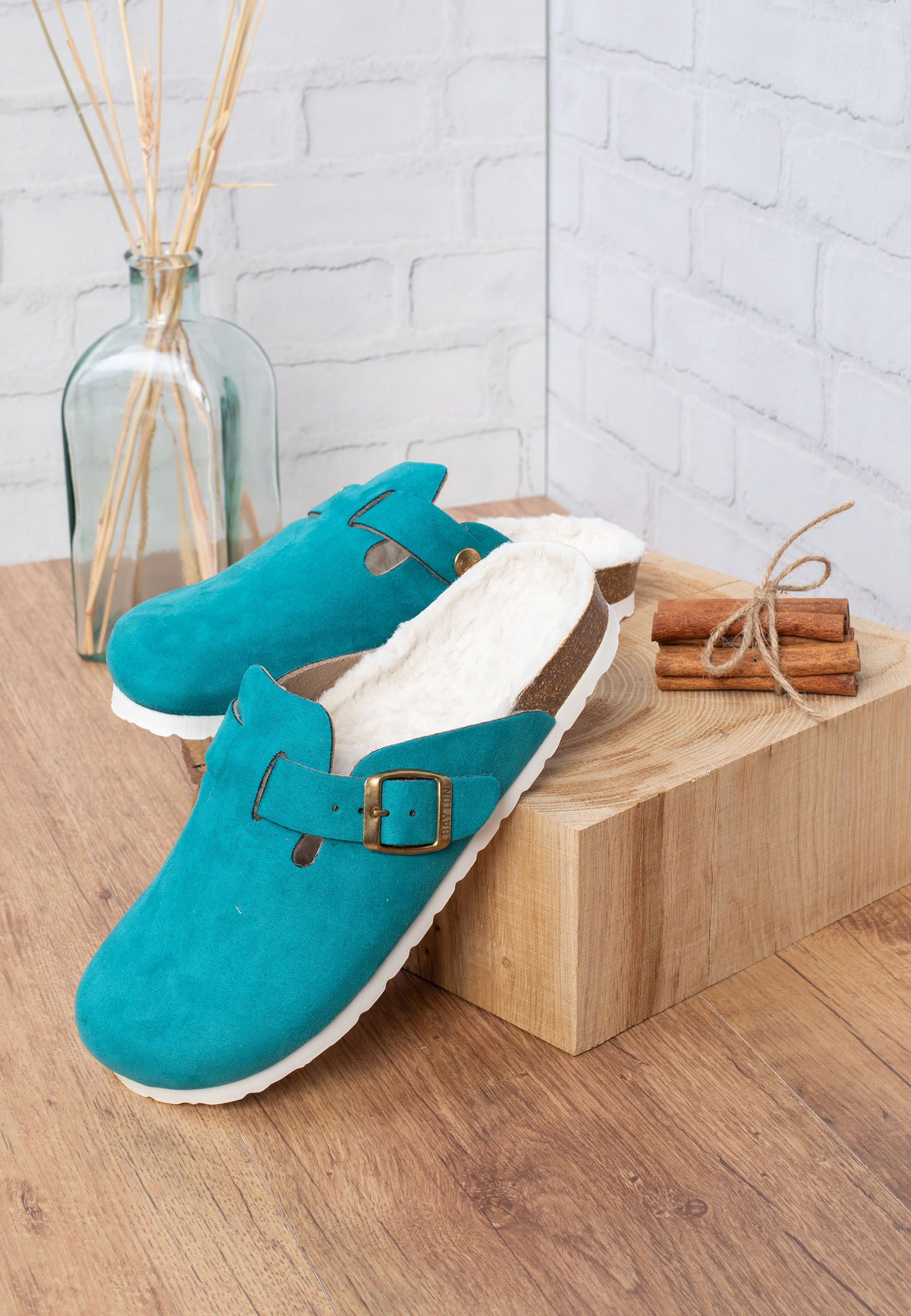 Kiraly Turquoise Clogs