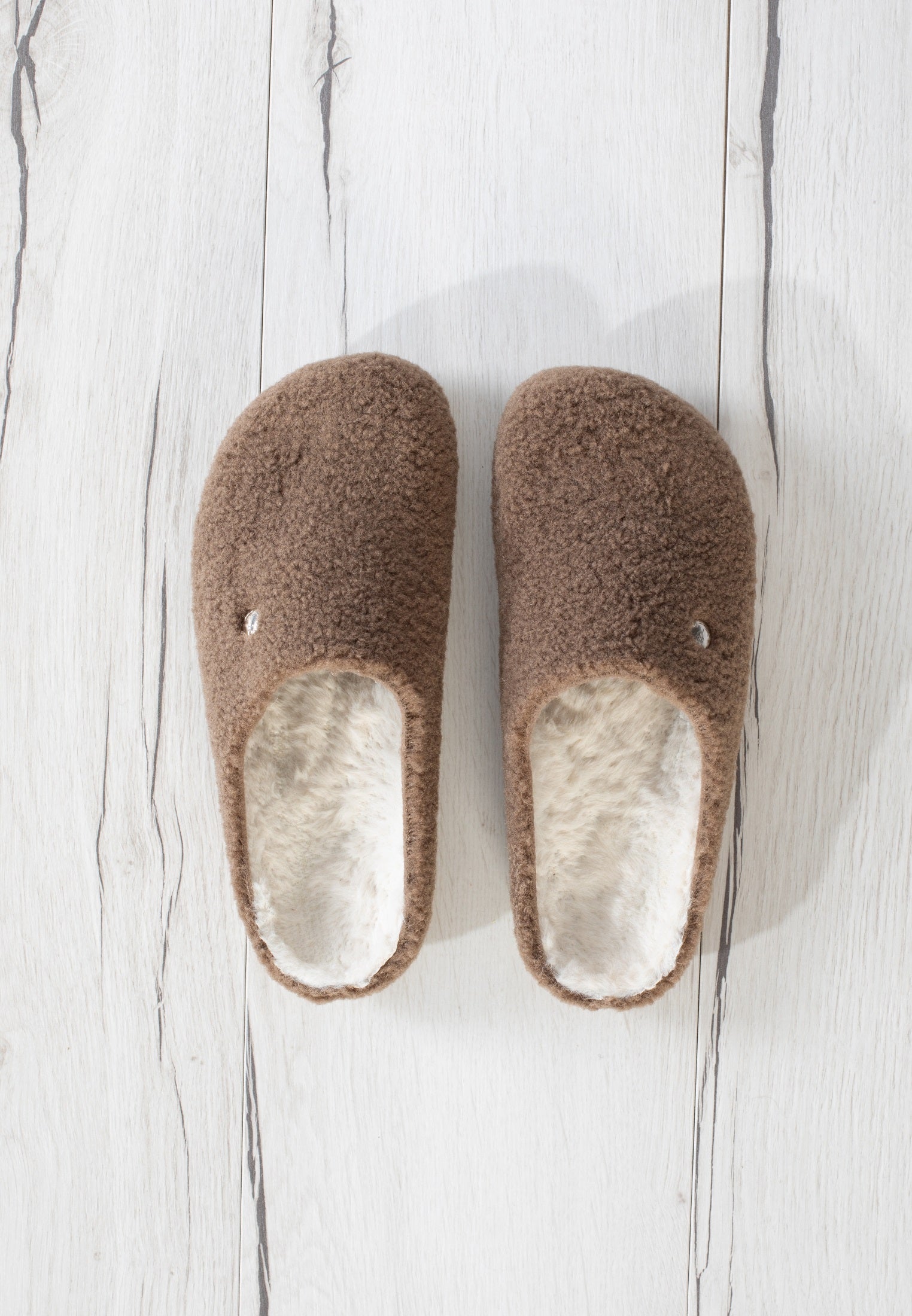 Clusaz Taupe Clogs