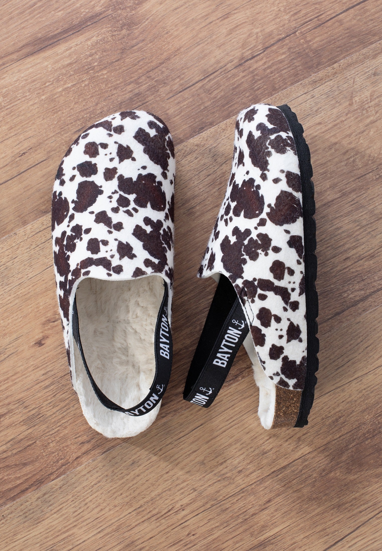 Neufchatel Brown and White Clogs