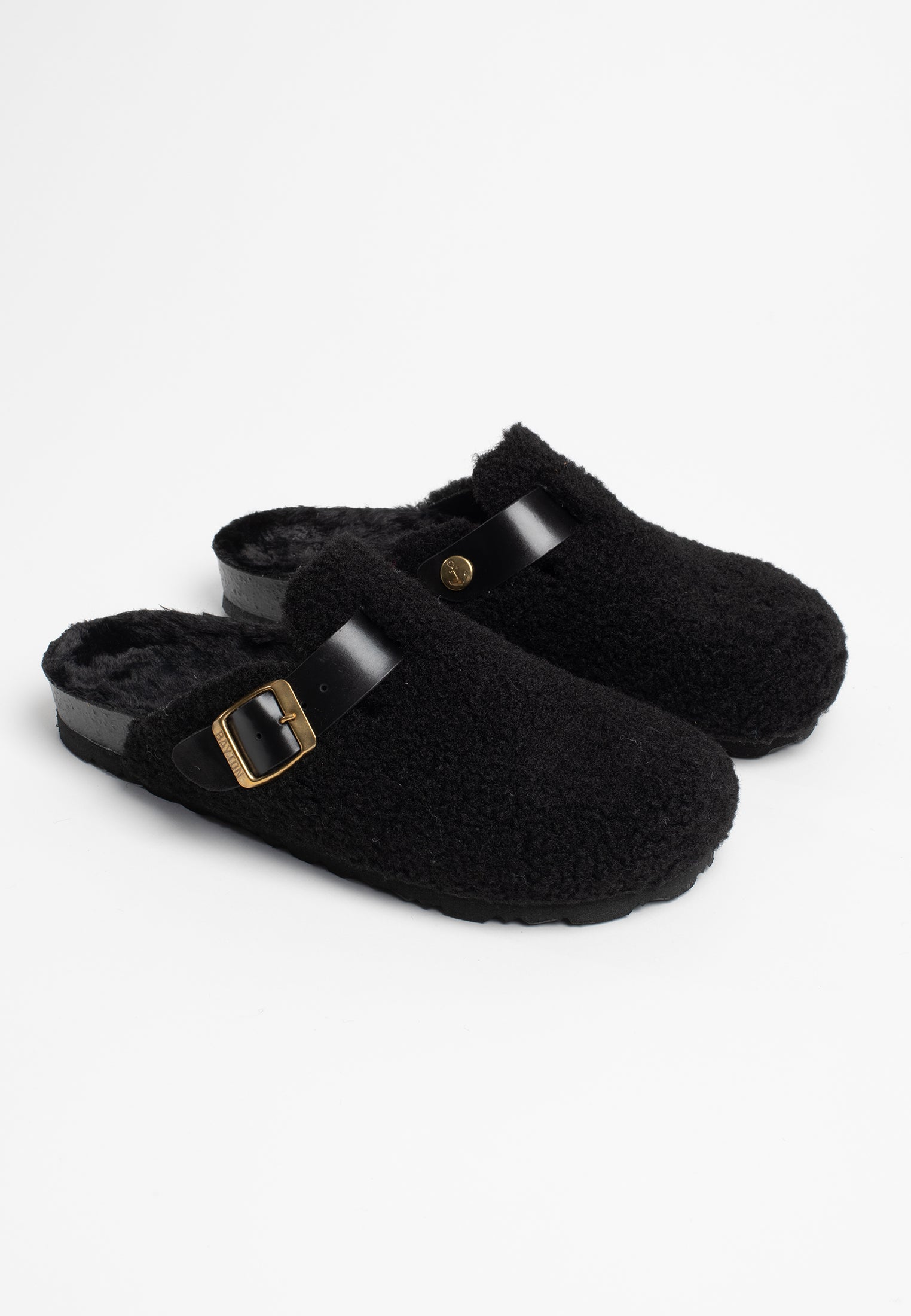 Kazan Black Clogs