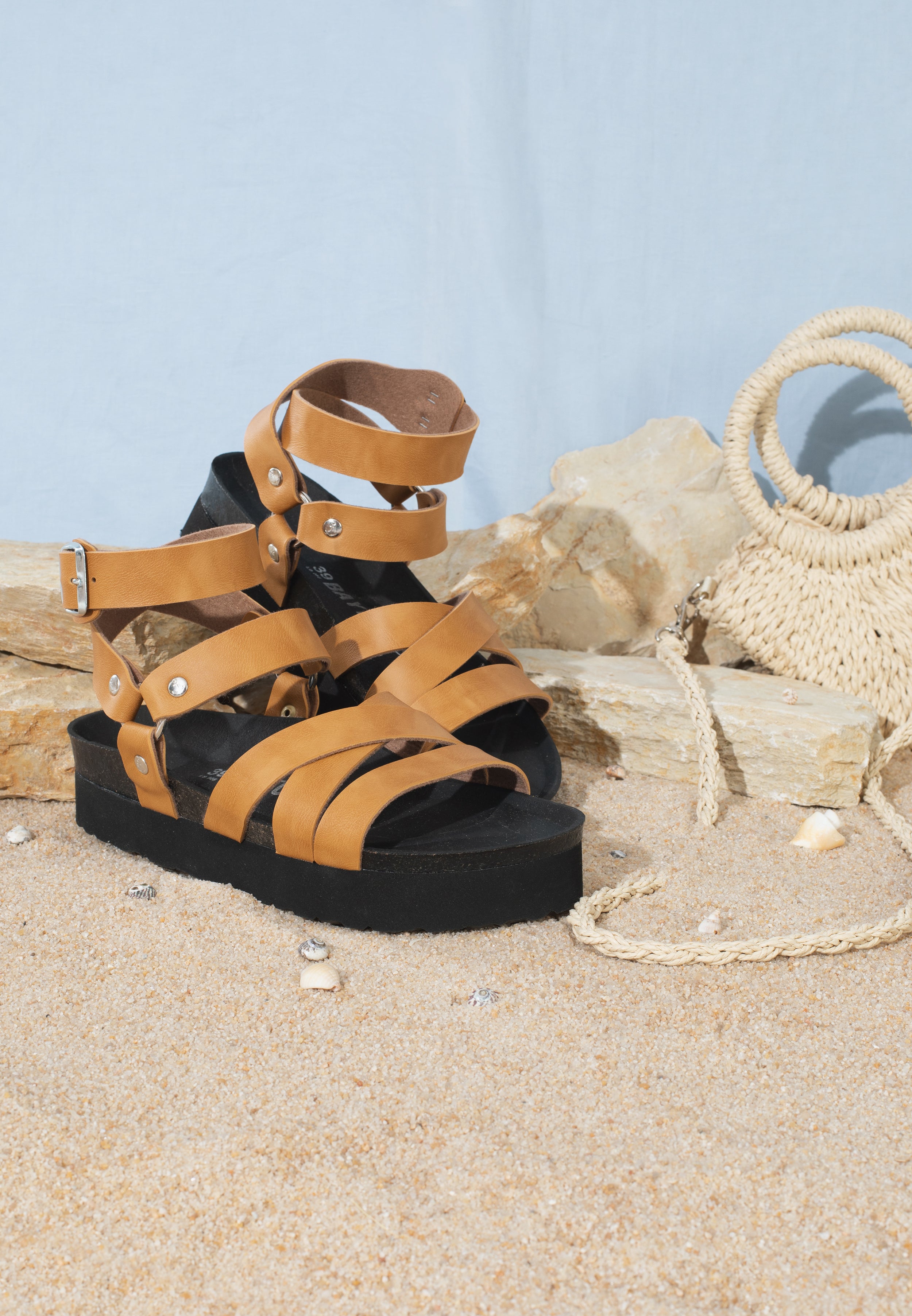 Haring Camel Platform Sandals