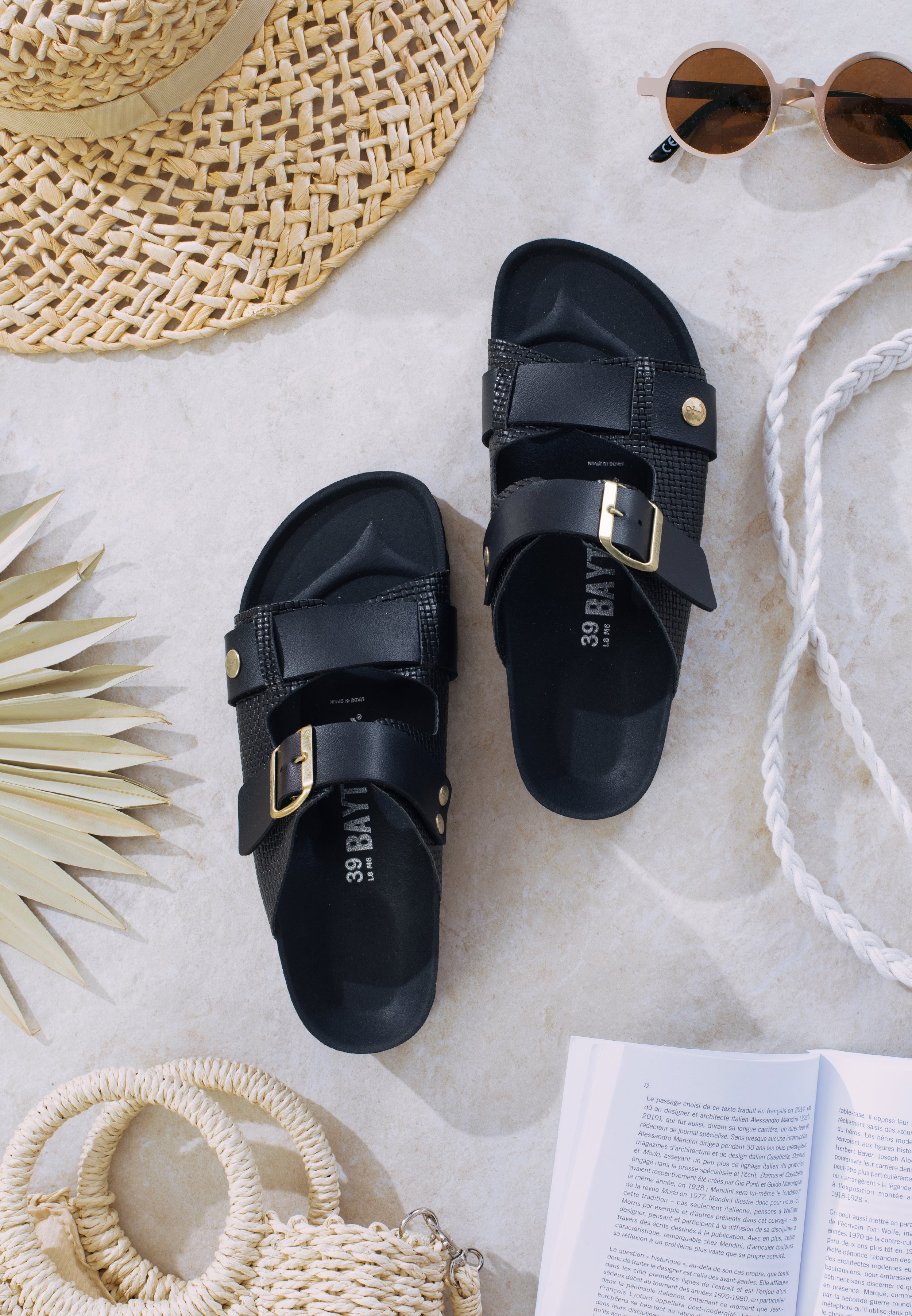 Narnia Sandals Black