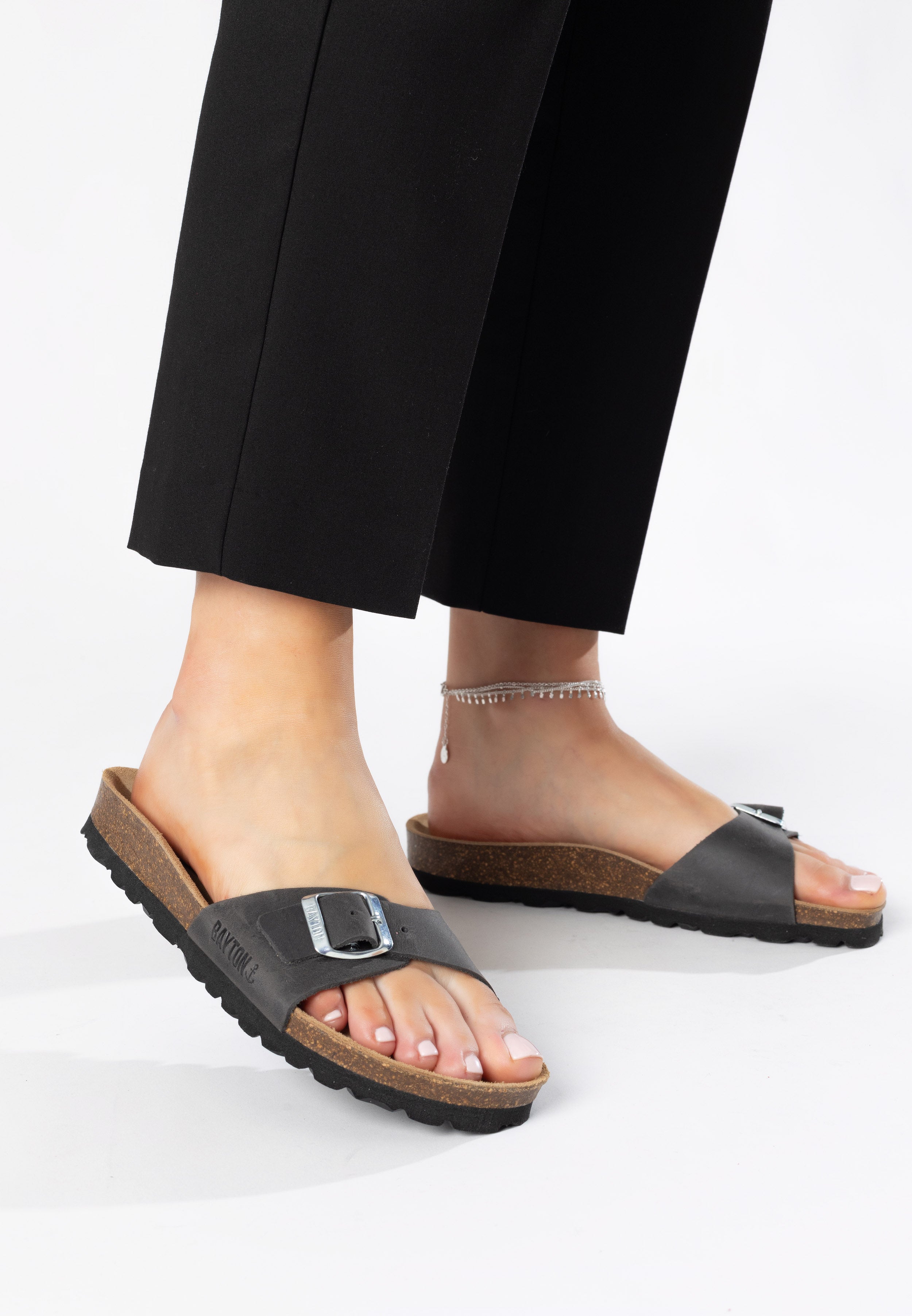 Zephyr Anthracite 100% Leather 1 Strap Sandals