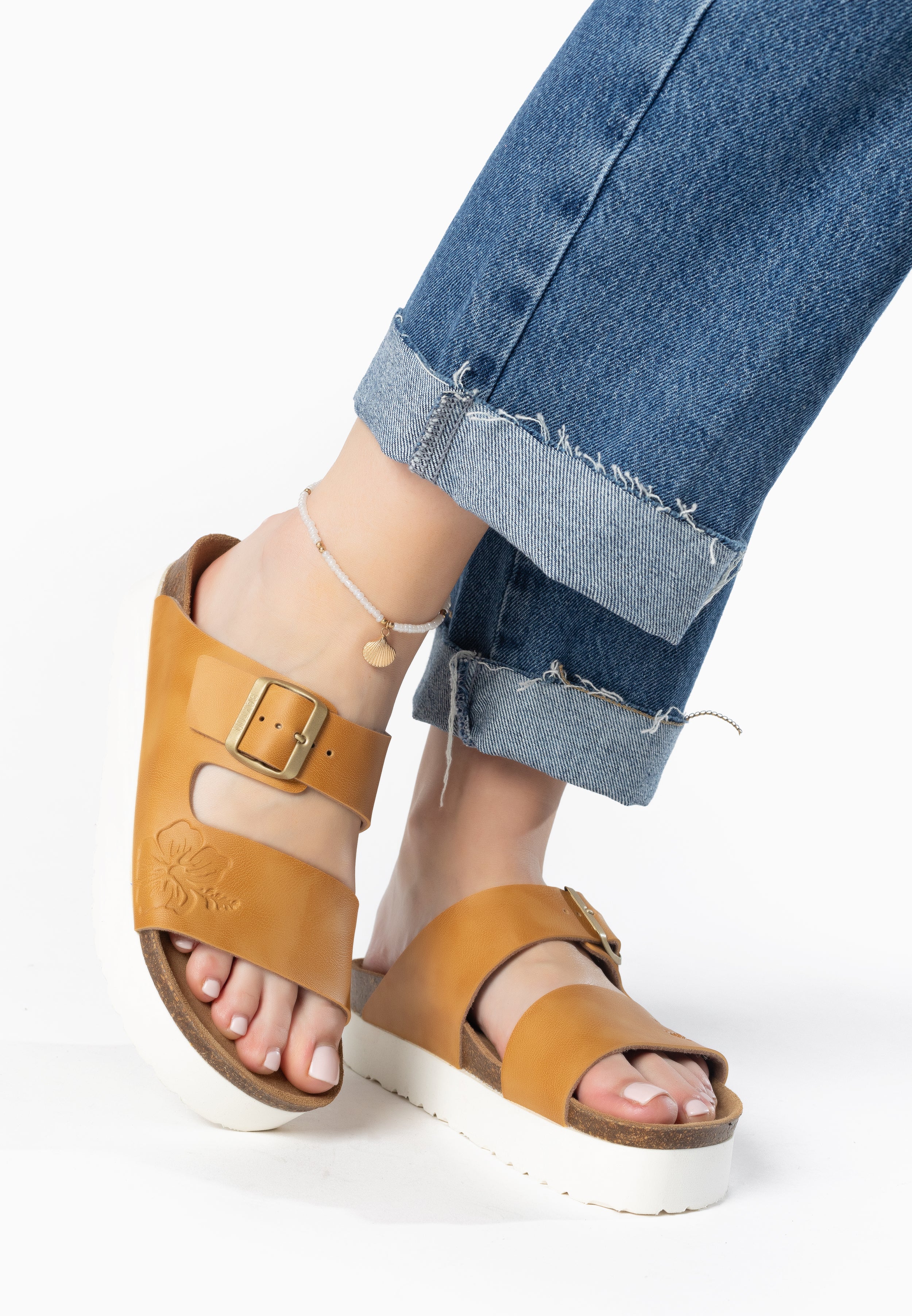 Jendo Camel Platform Sandals