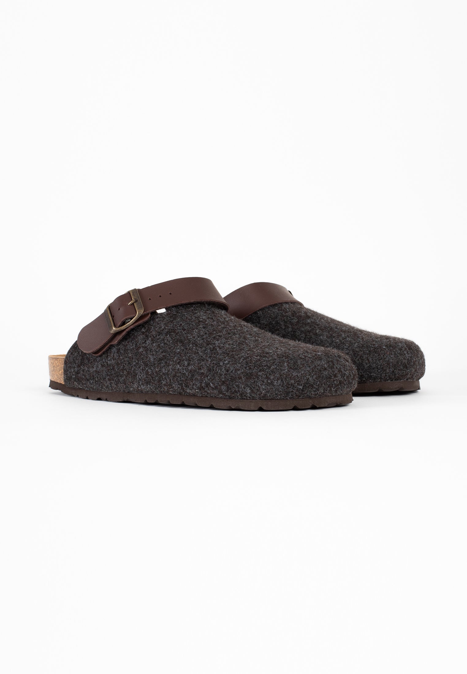 Noma Brown Clogs