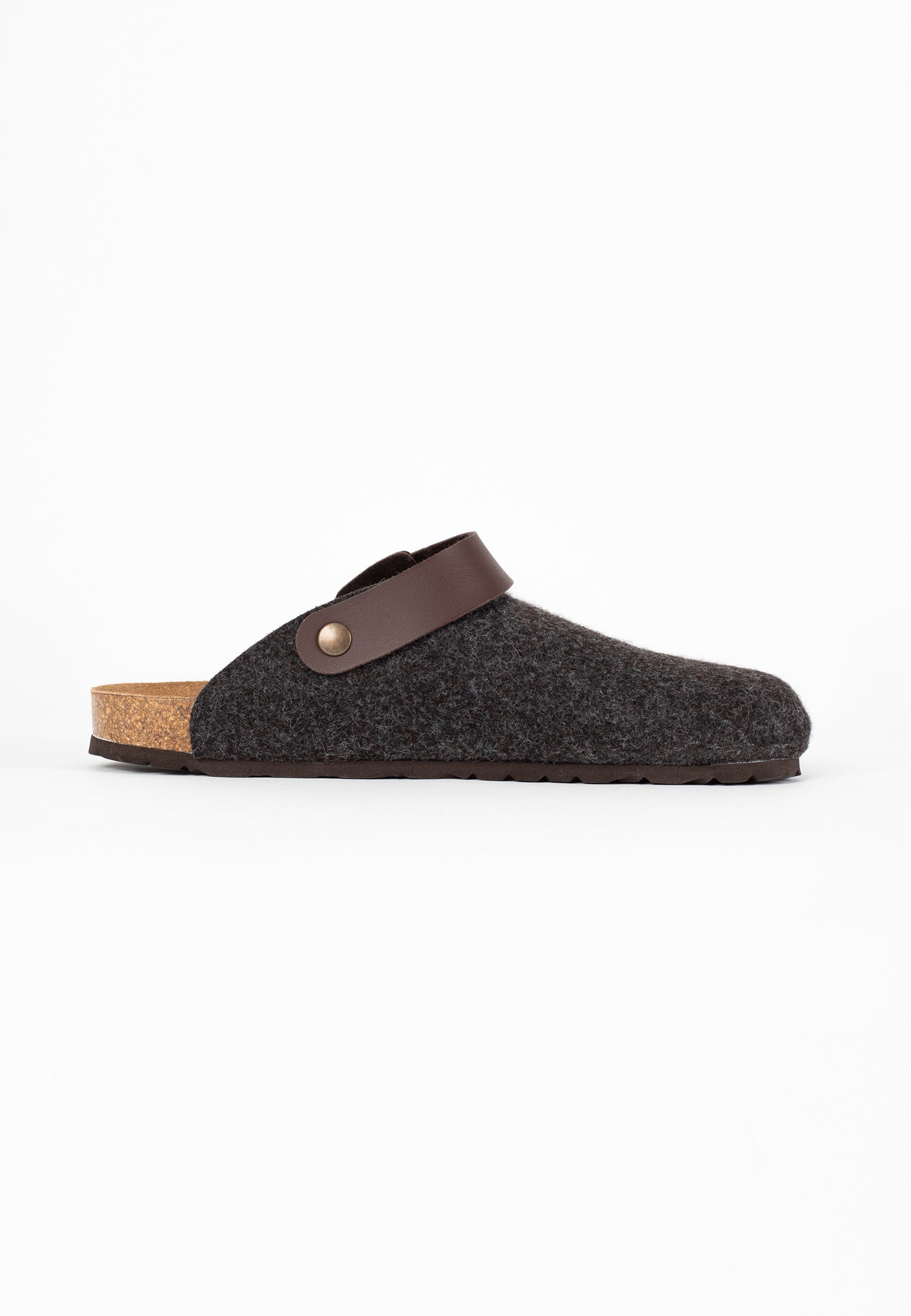 Noma Brown Clogs