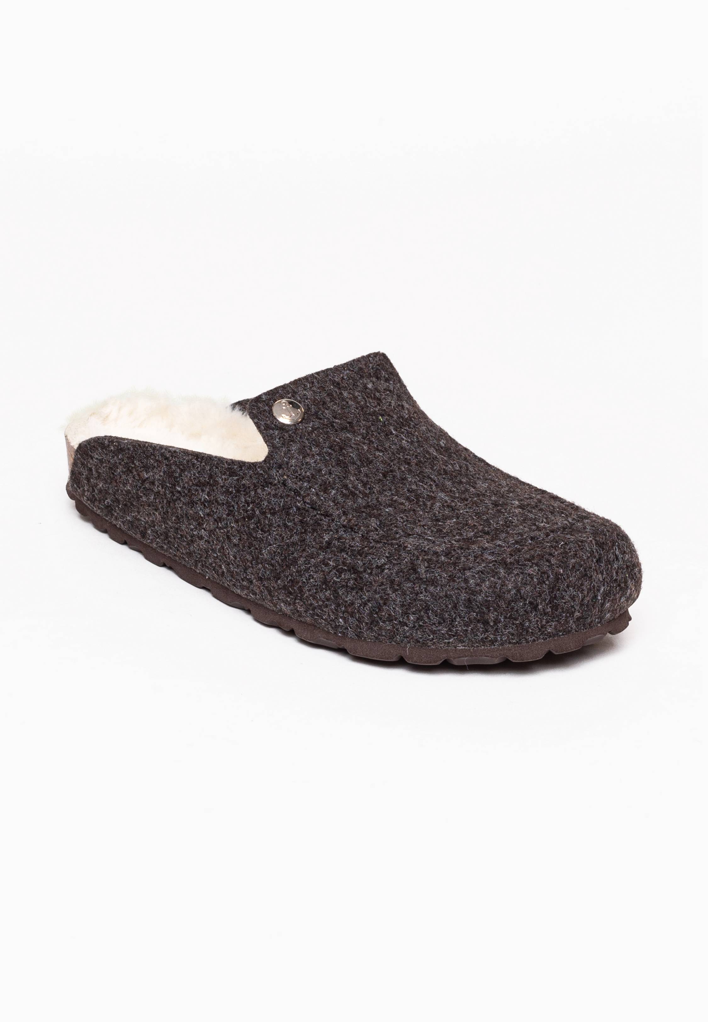 Brown Caucasus Clogs