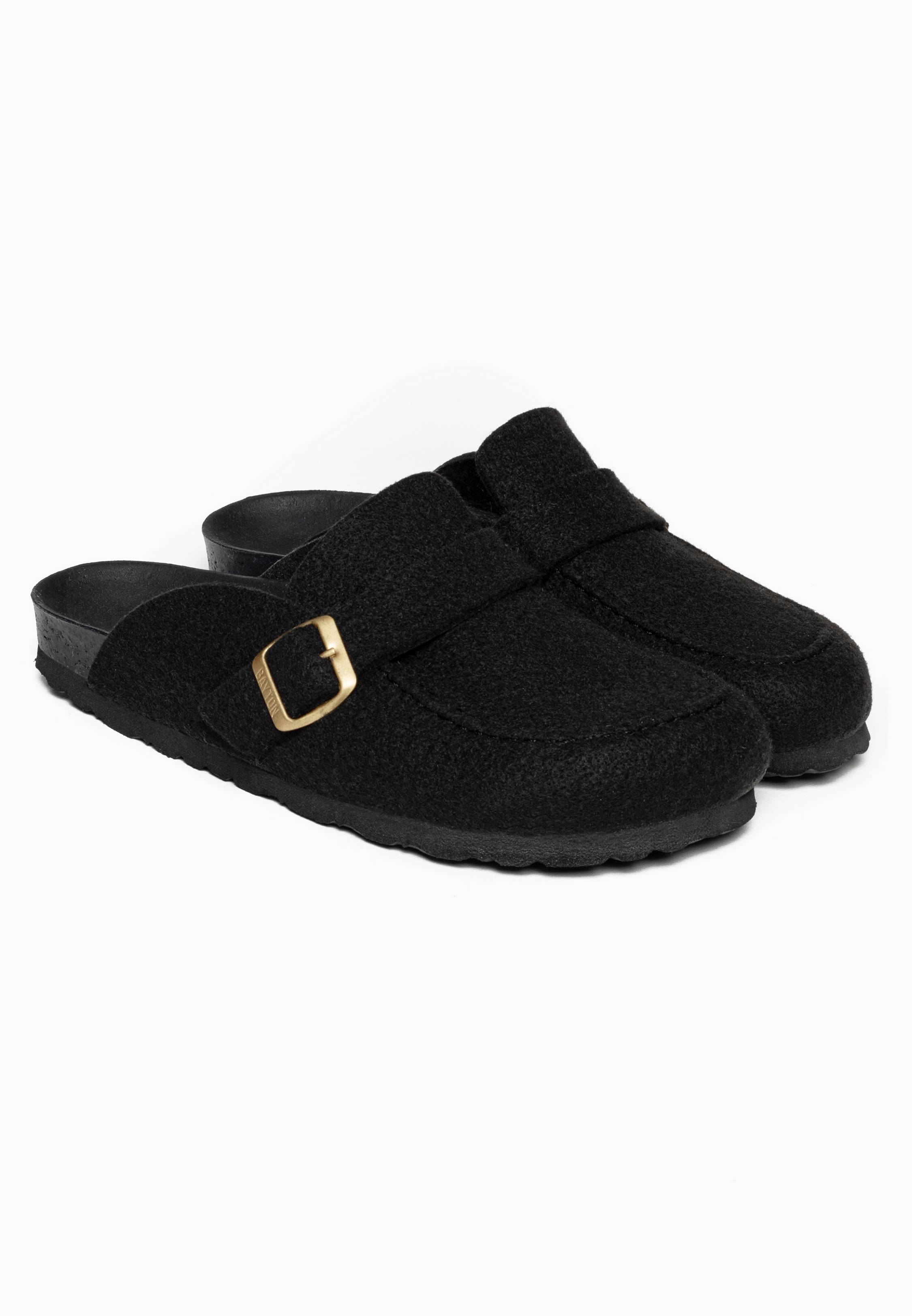 Danube Black Clogs