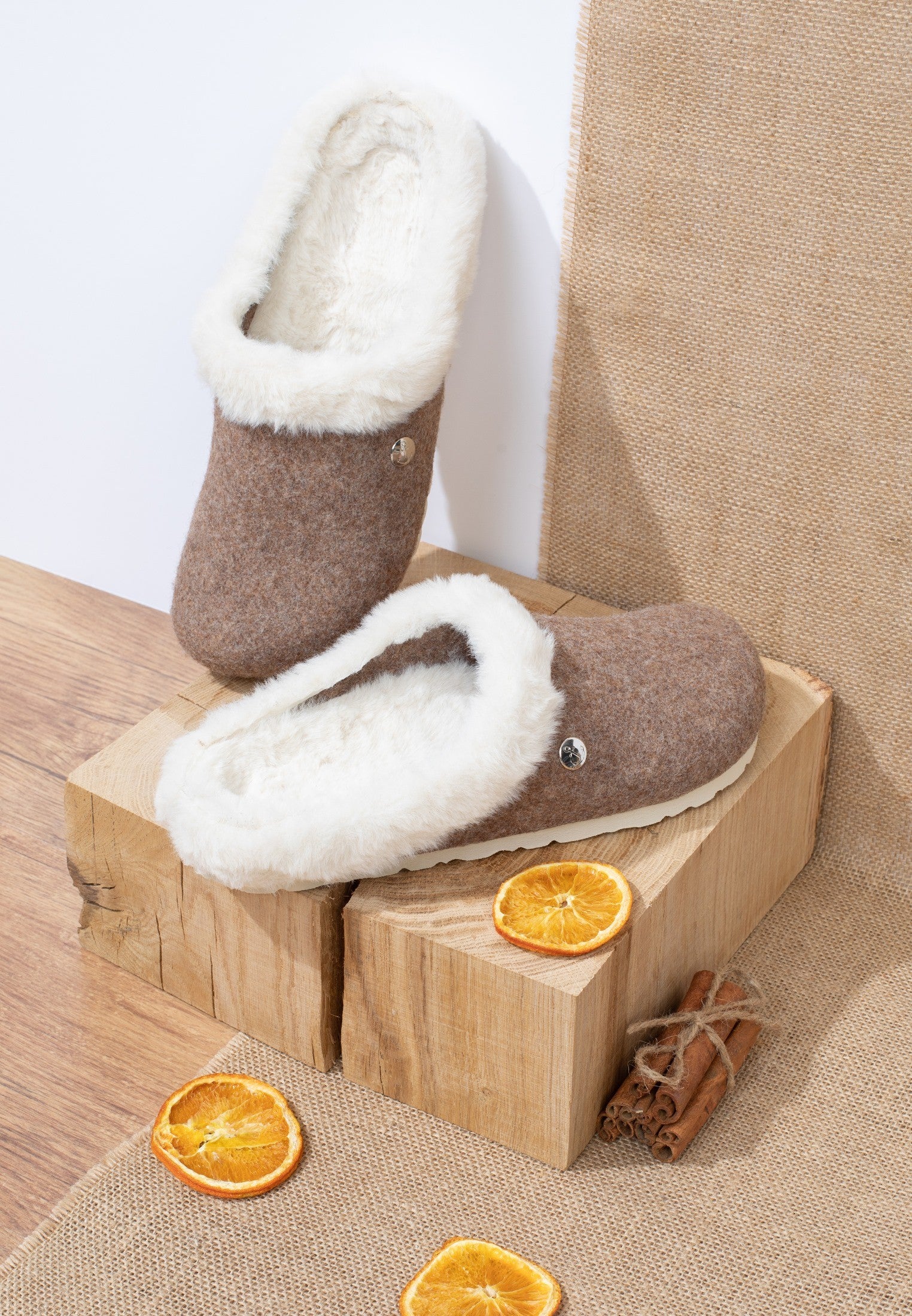 Everest Brown Clogs