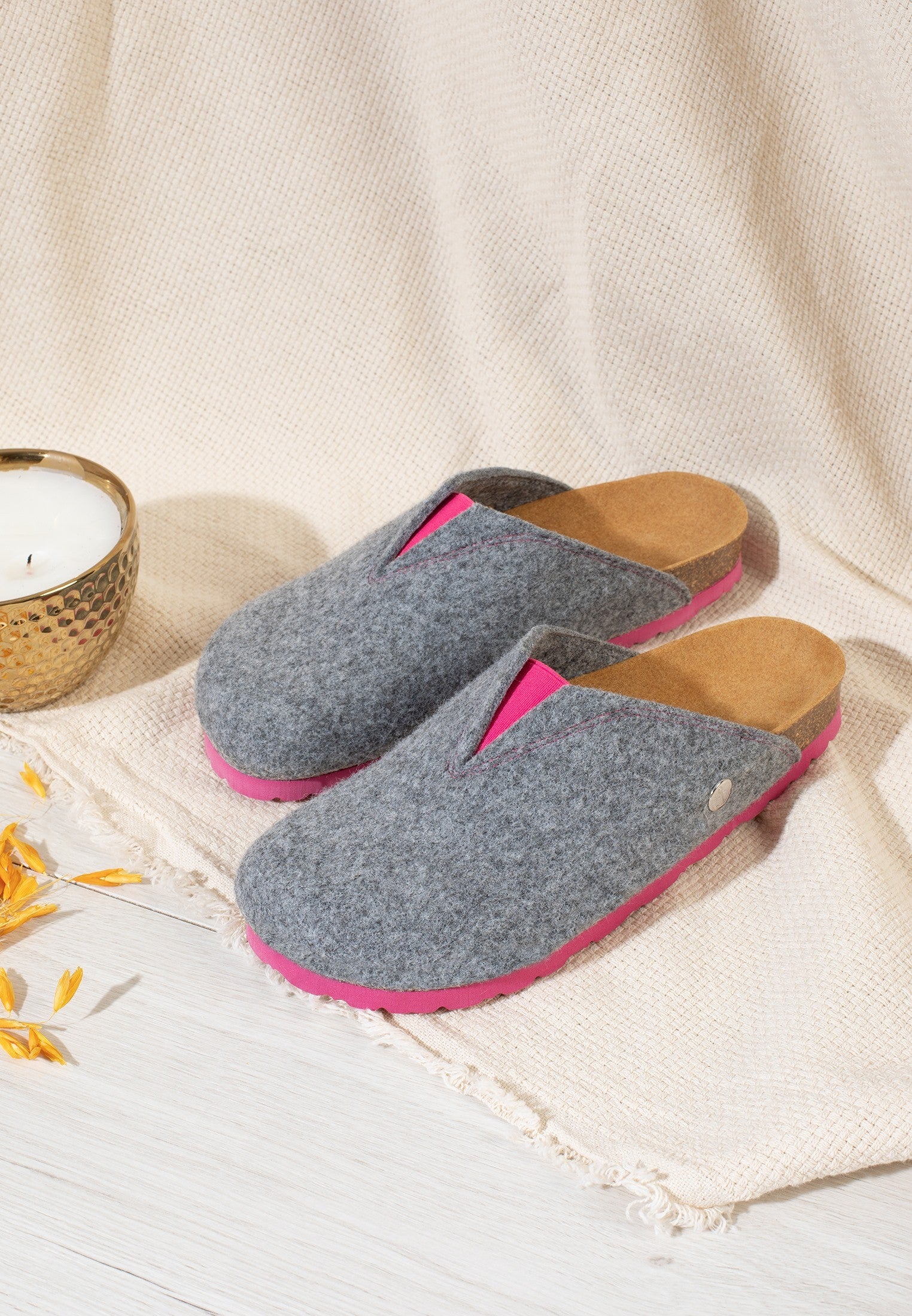 Fudji Light Gray Clogs