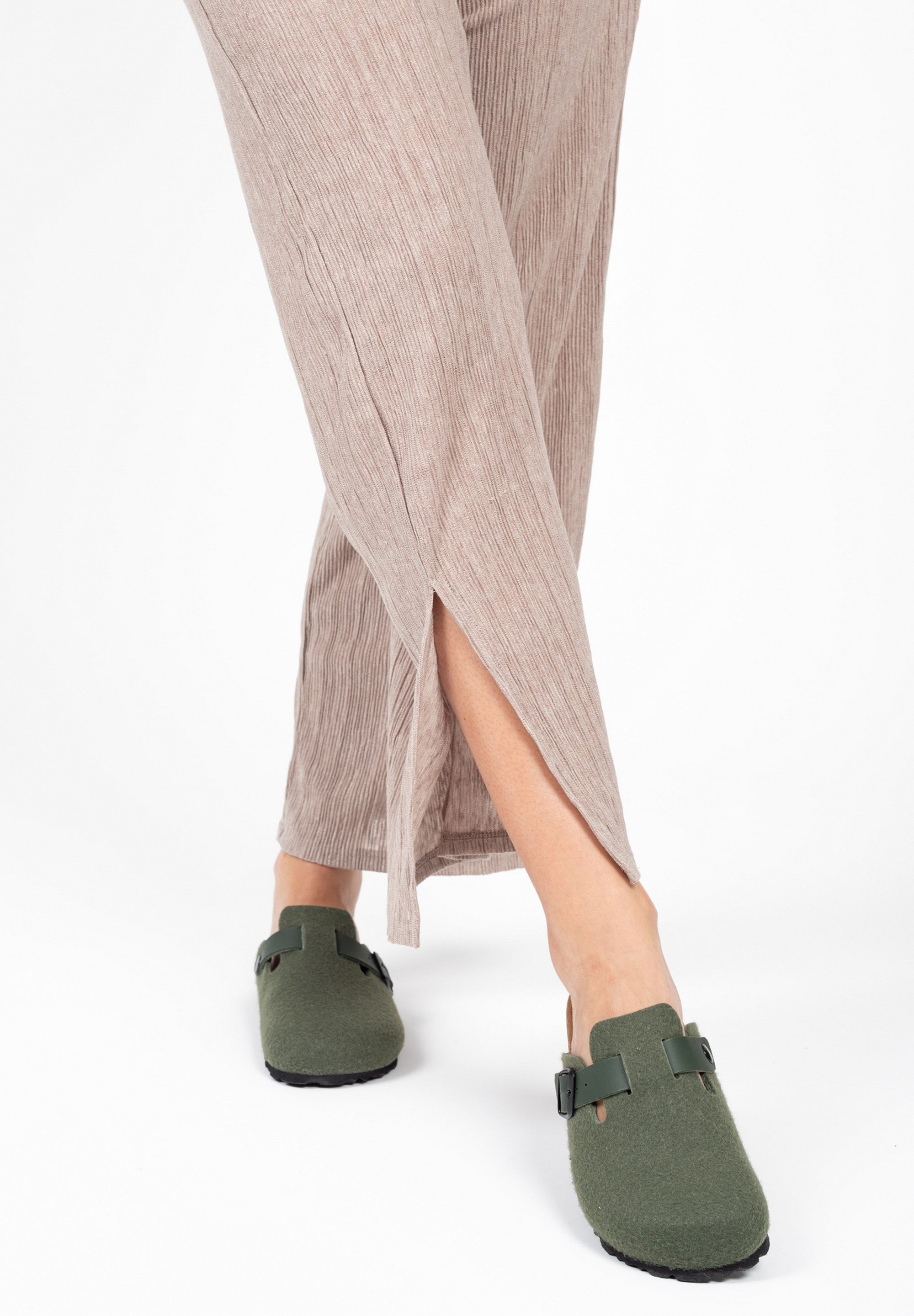 Moke Khaki Bayton Clogs