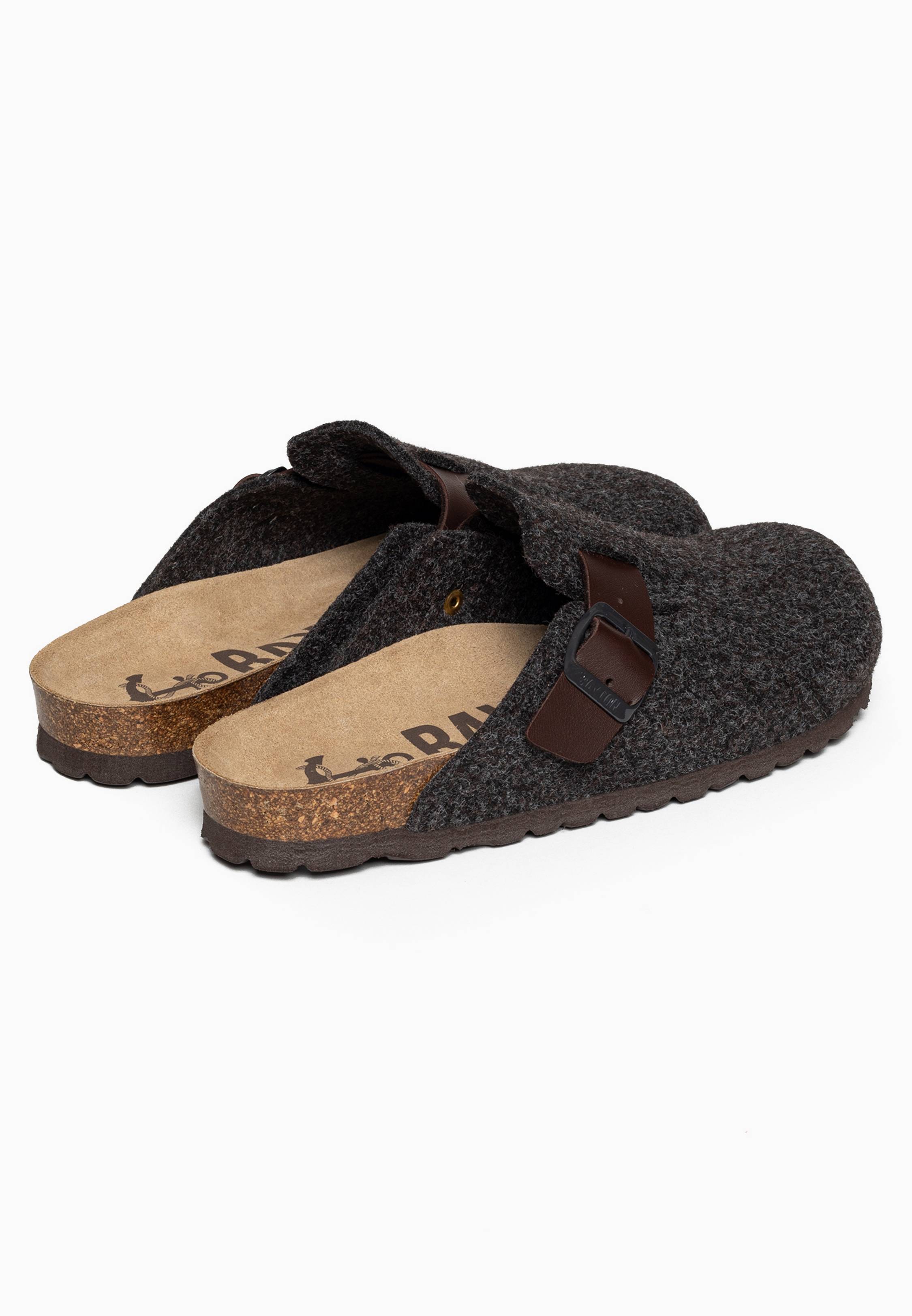 Moke Brown Clogs