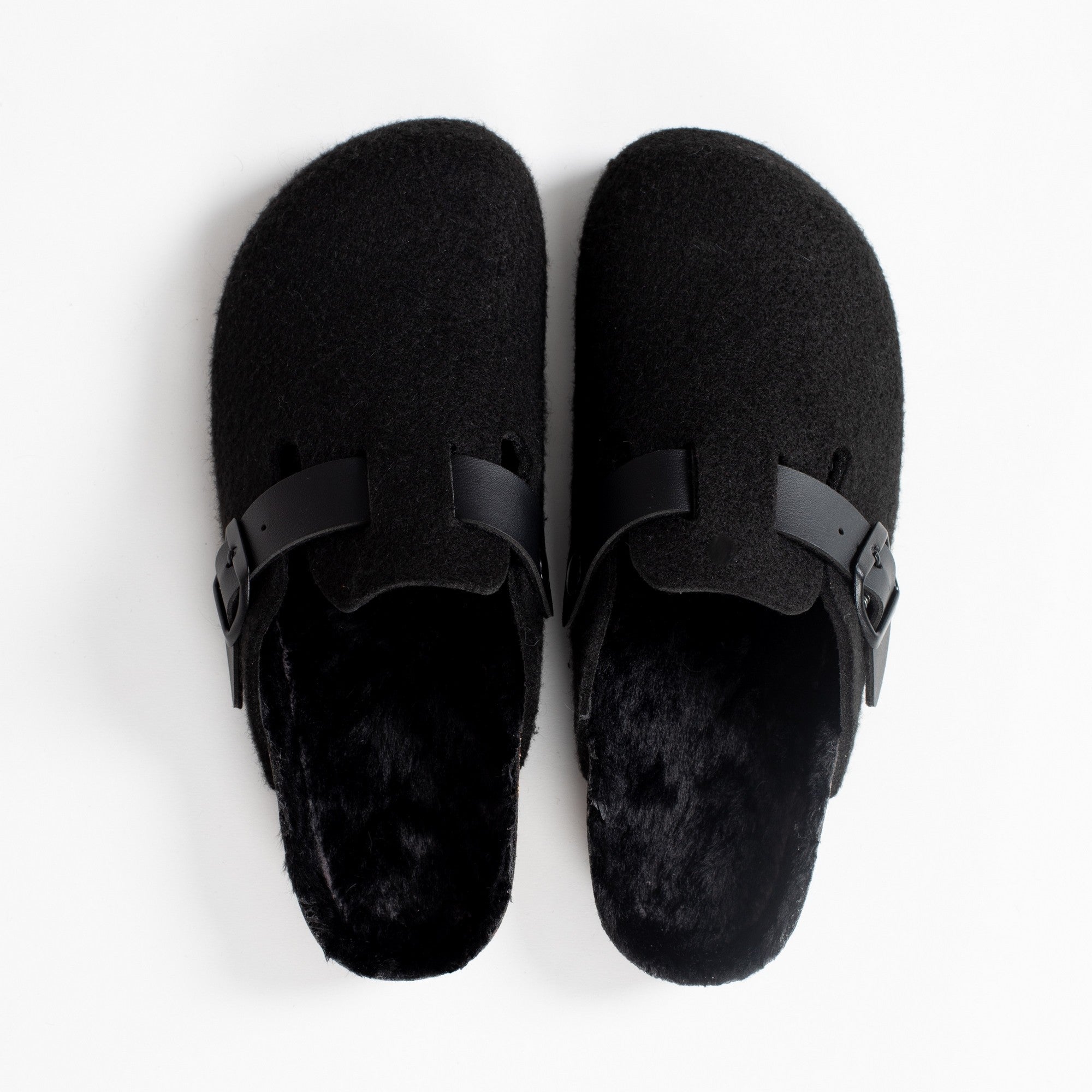 Moke Clogs Black