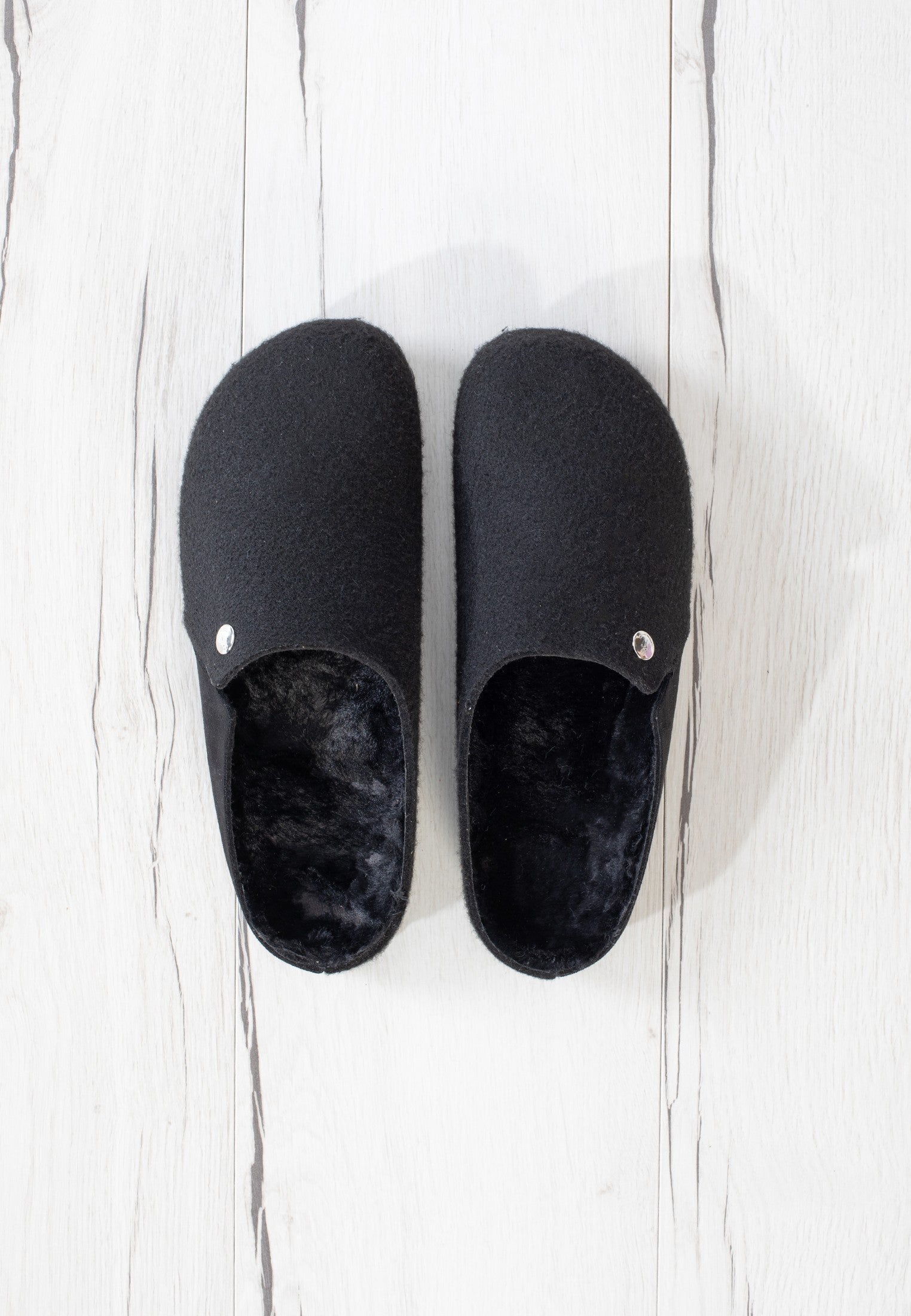 Sochi Black Clogs