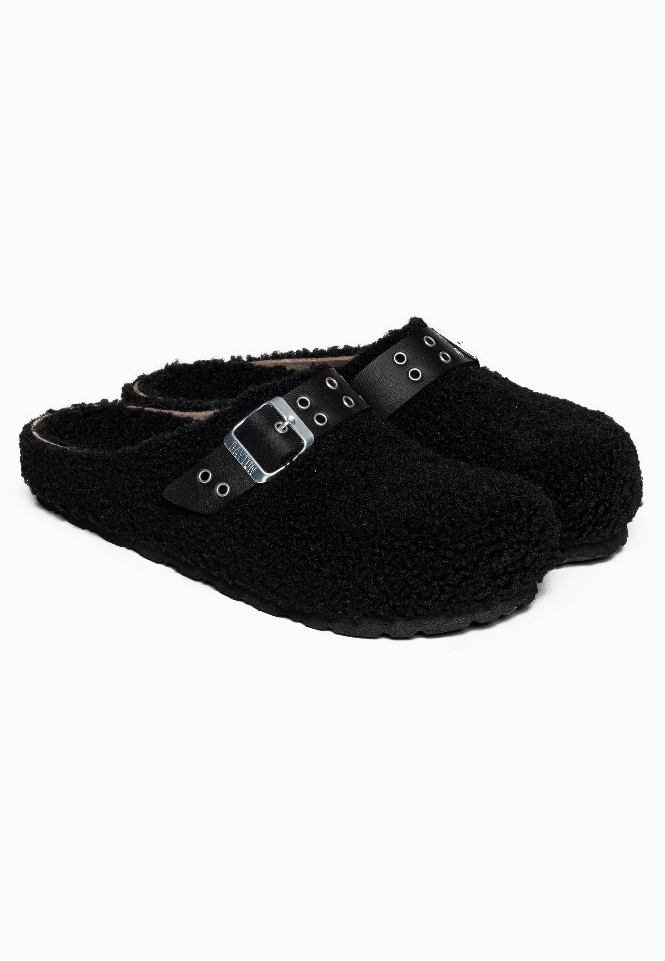 Volga Black Clogs