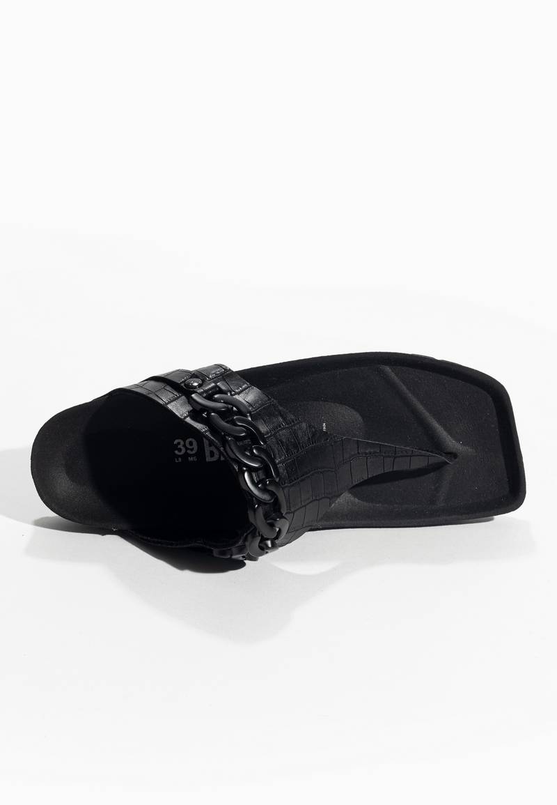 Picola Black Toe-Strap Sandals