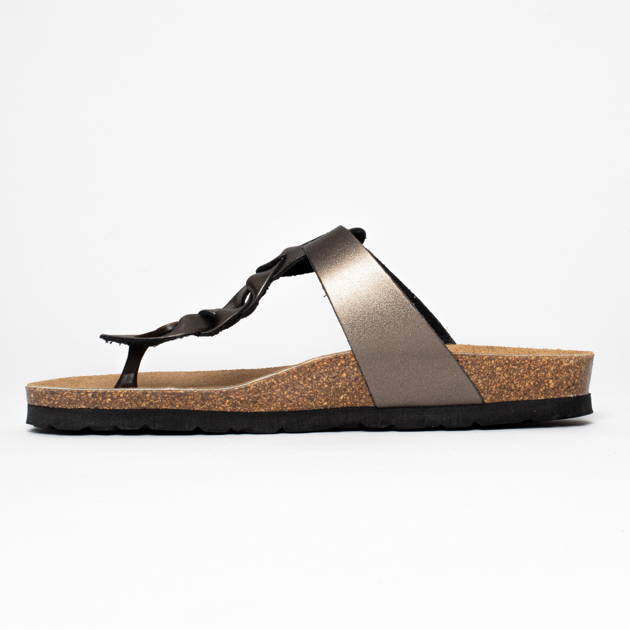 Huelva Copper Toe-Thong Sandals