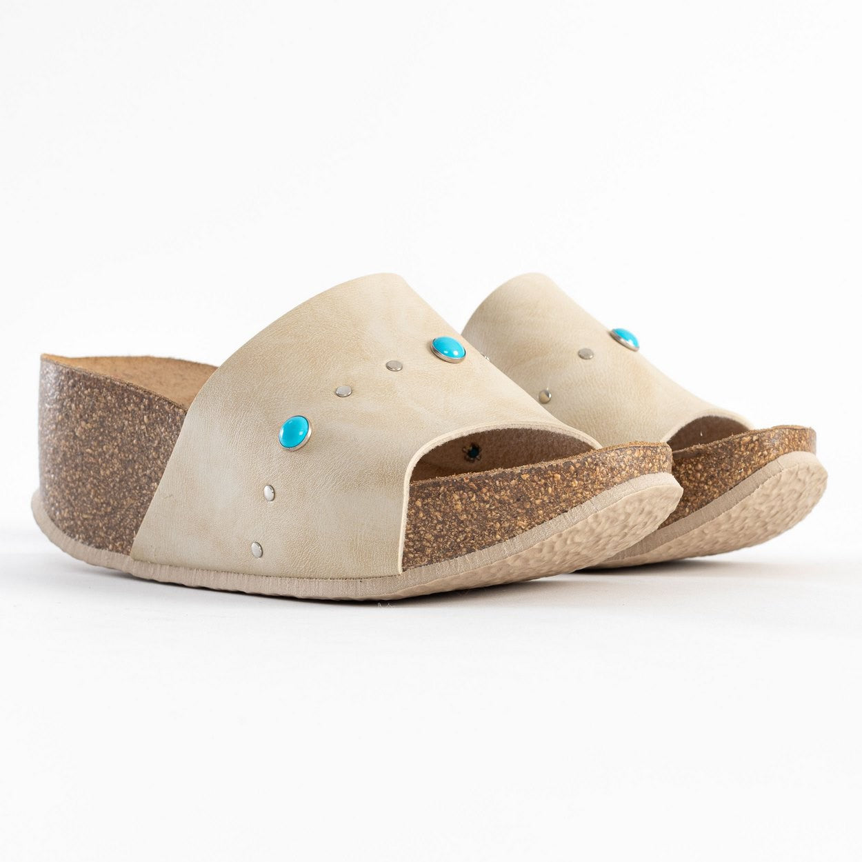 Agueda Off-White Wedge and Semi-Wedge Sandals