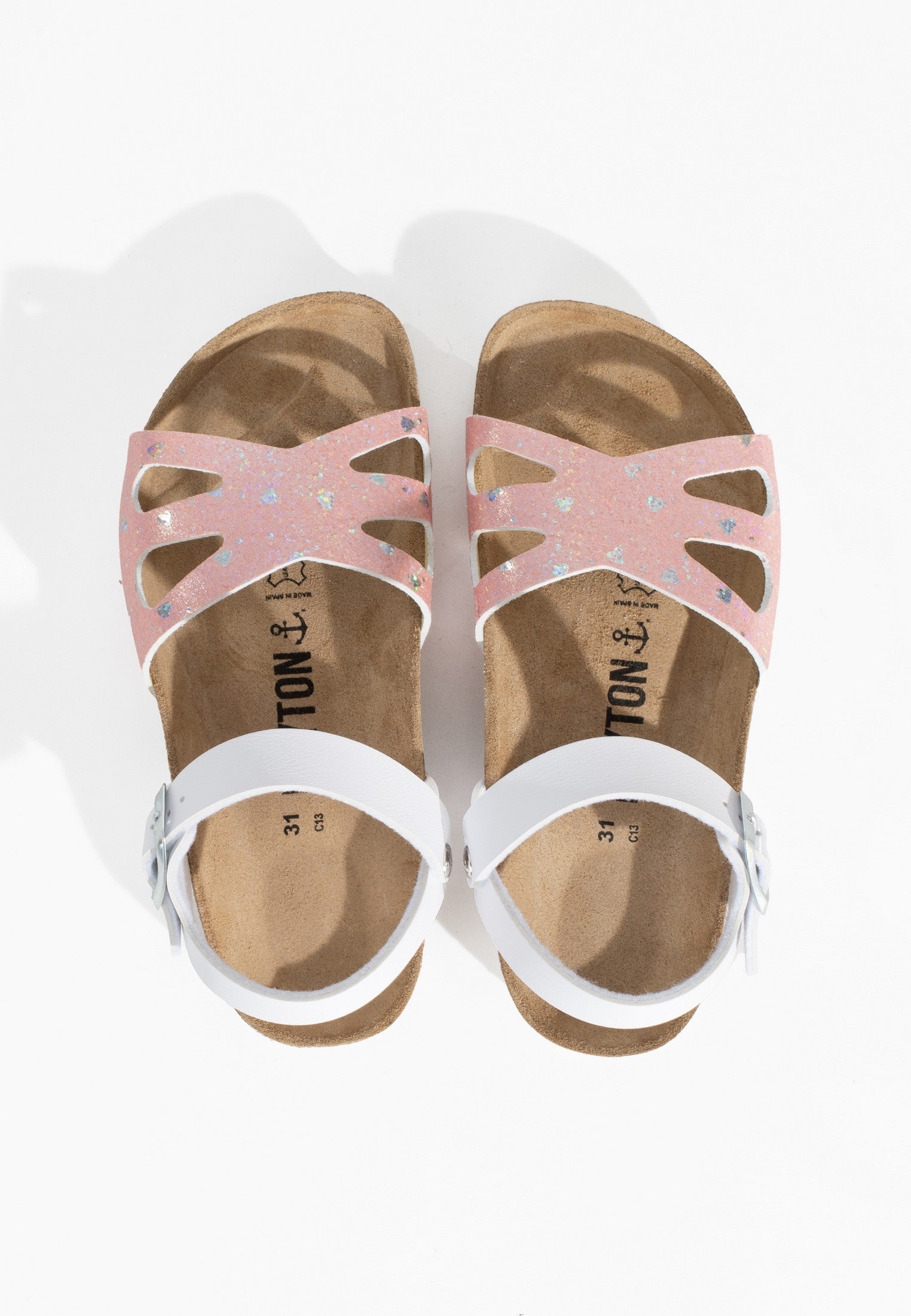 Sandalias de mariposa con múltiples tiras en rosa y blanco