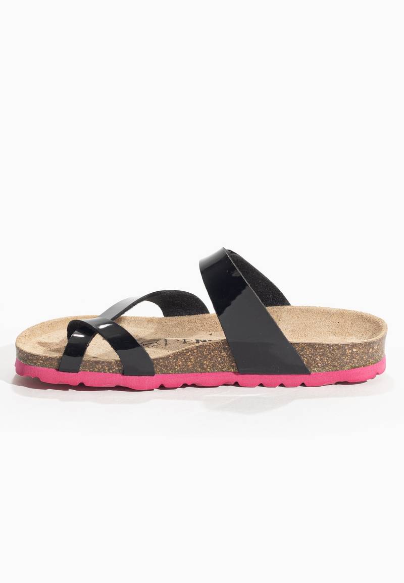 Cintra Black Toe-Strap Sandals