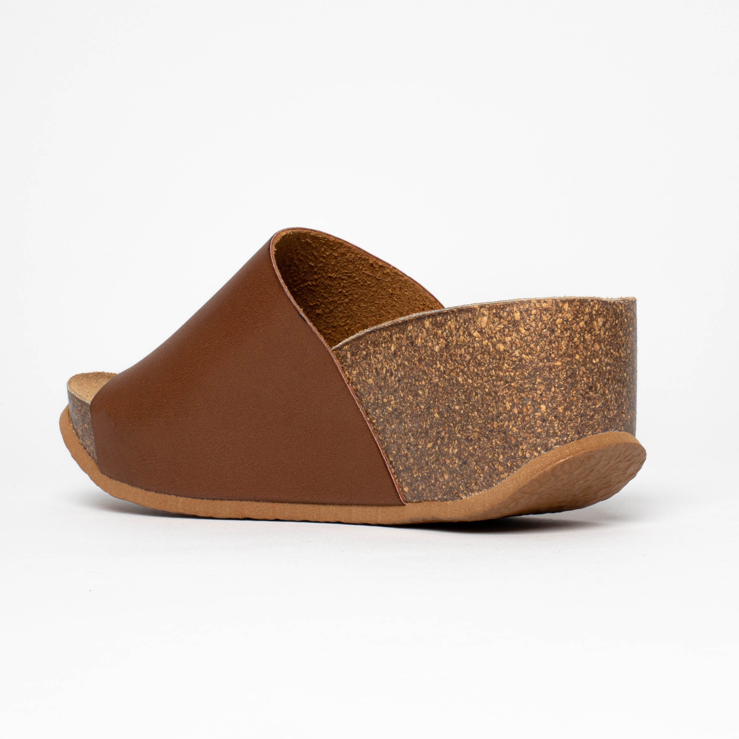 Fuerte Camel Wedge and Semi-Wedge Sandals