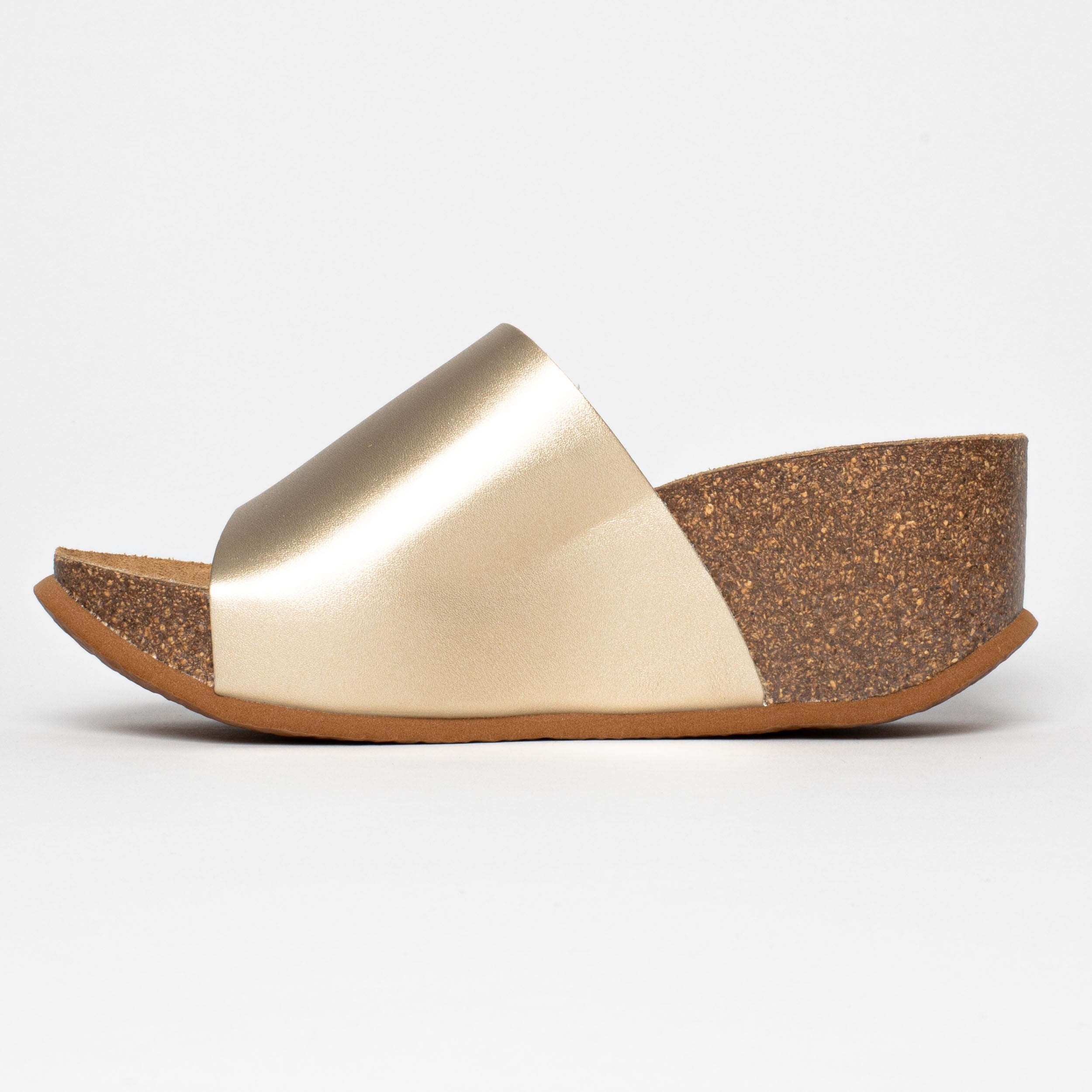 Fuerte Gold Wedge and Semi-Wedge Sandals