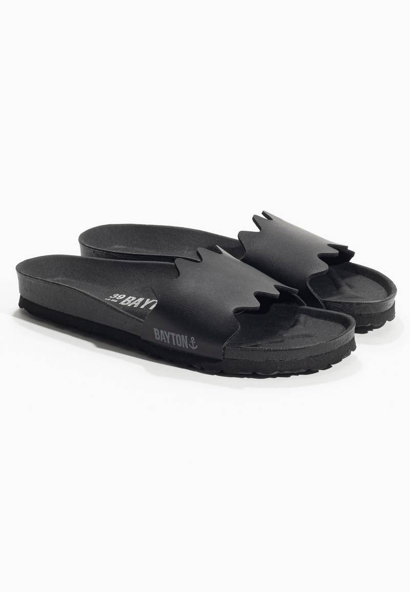 Dali Black 1 Strap Sandals