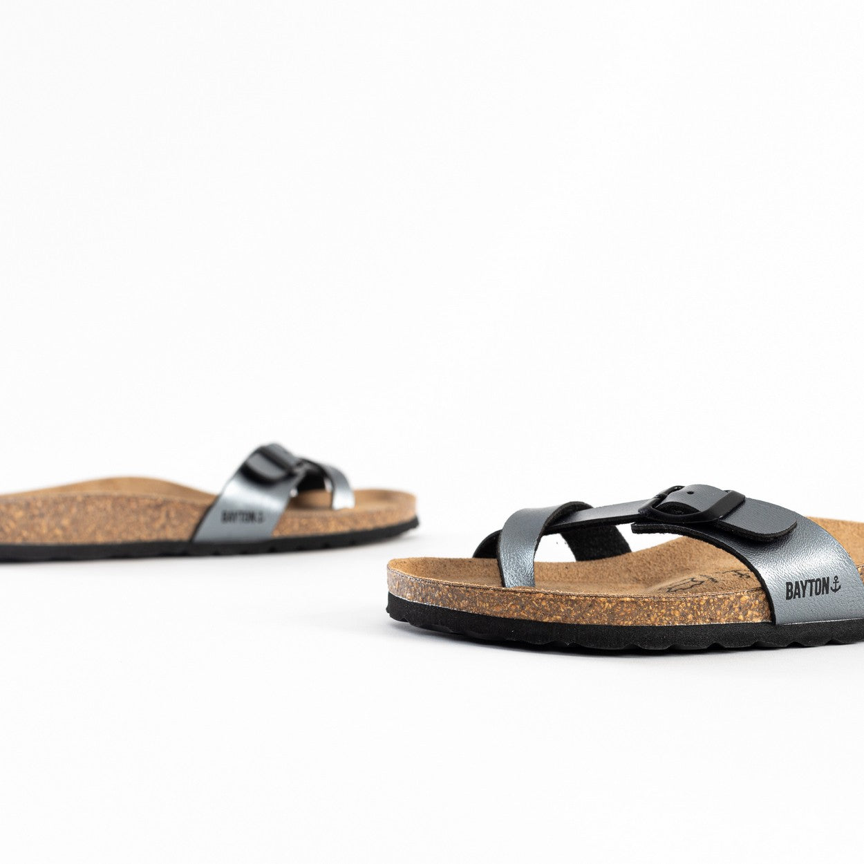 Junon Anthracite Toe-Thong Sandals