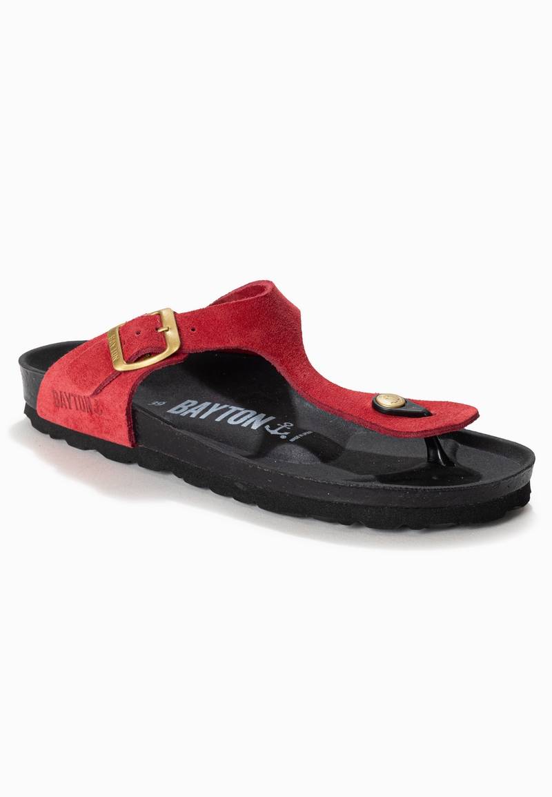 Mercure Bordeaux Toe-Strap Sandals