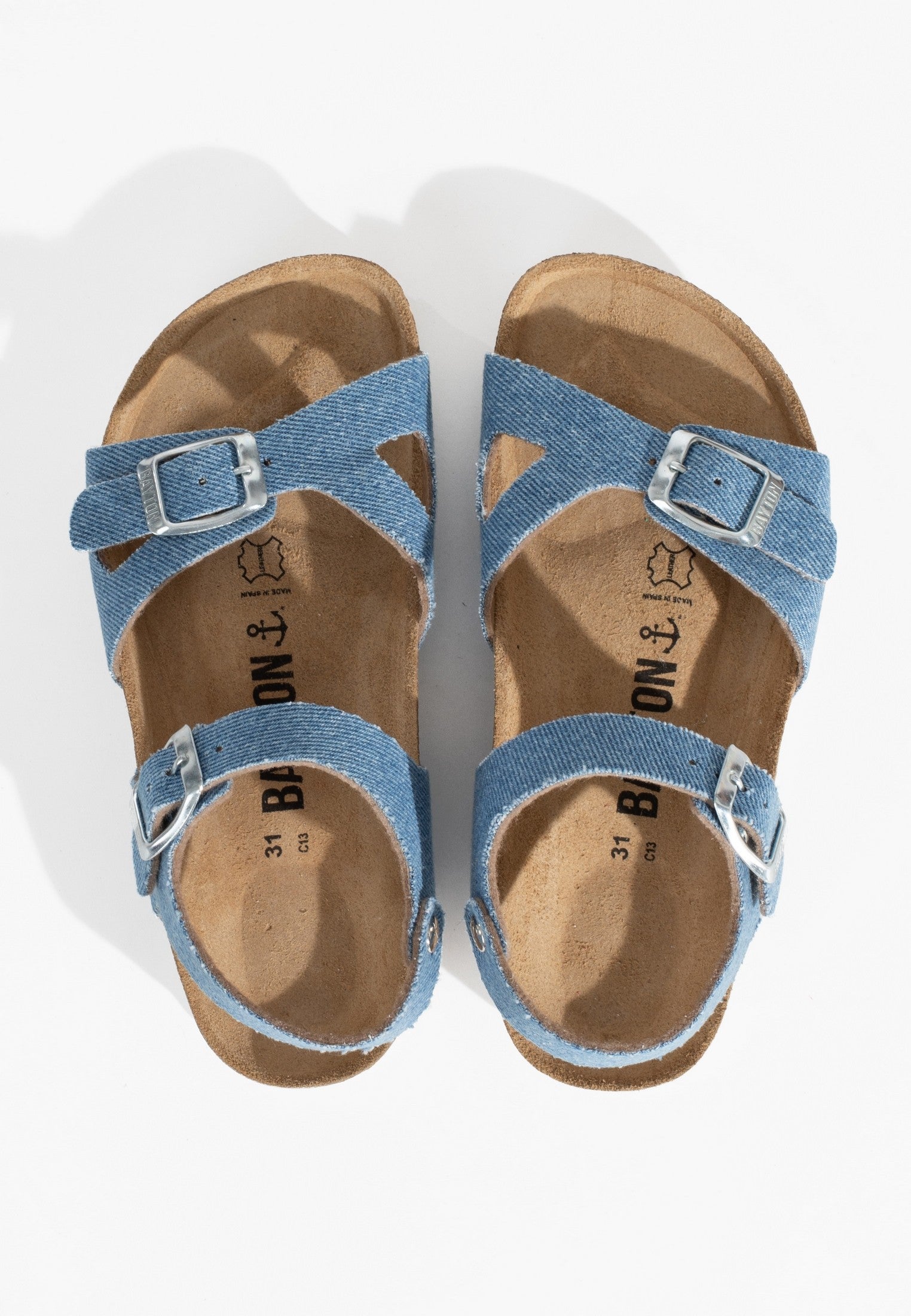 Sandalias Pegase De Denim Azul Claro Con Varias Tiras